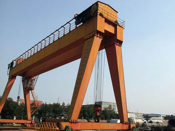關(guān)于起重機(jī)你了解多少呢？起重機(jī)都有哪些形式呢